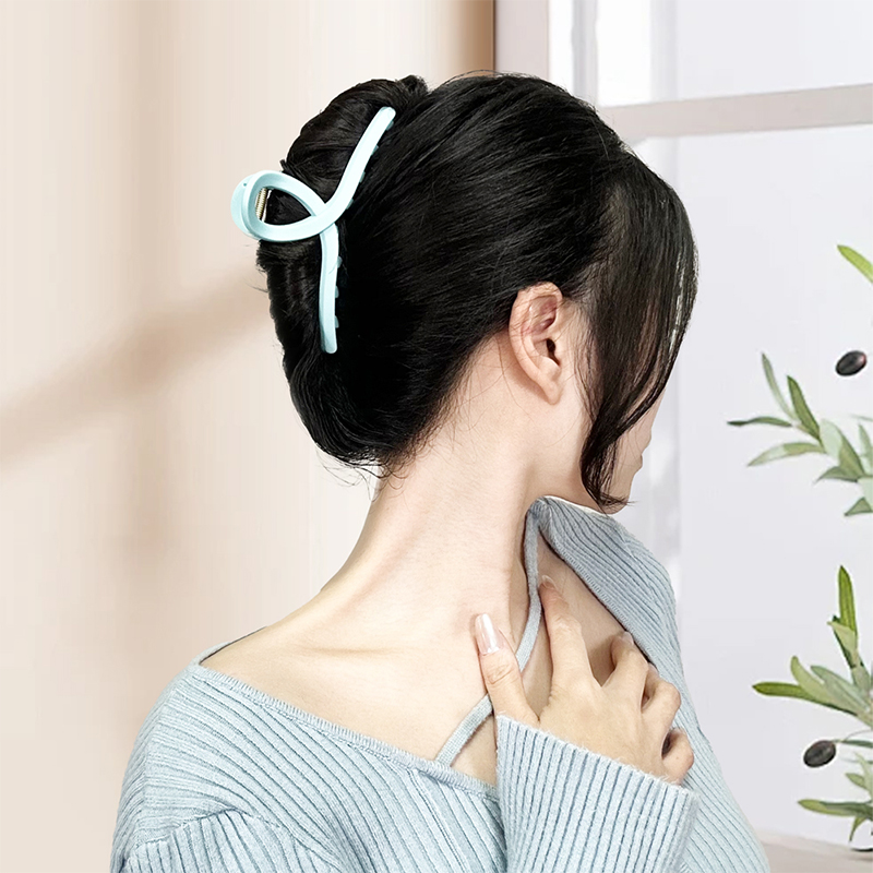 Clip de garra para el cabello de plástico inyectado Cross de 13 cm