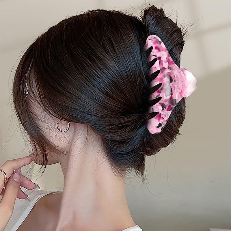 Pinza para el cabello con acetato de dientes helicoidales escalonados