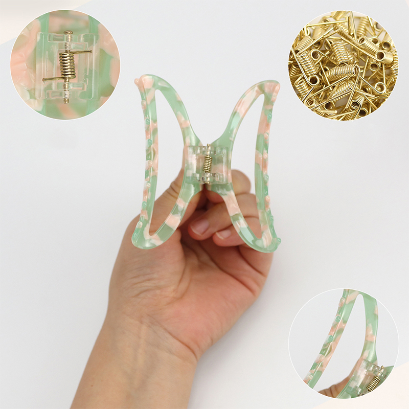 Clip para garra de cabello con acetato en forma de percha
