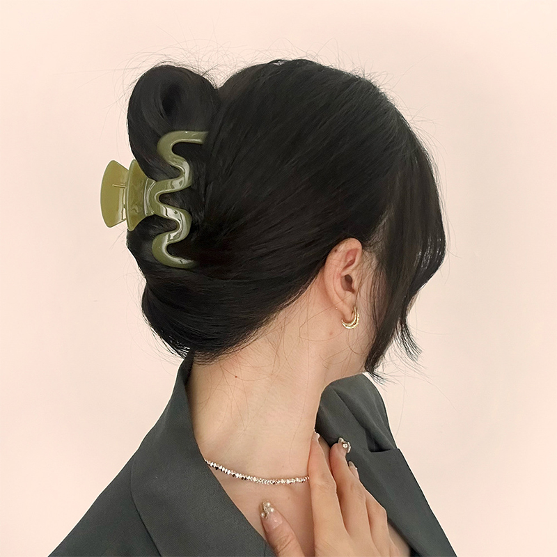 Clip de gelatina en forma de M Clip de garra de cabello de plástico inyectado