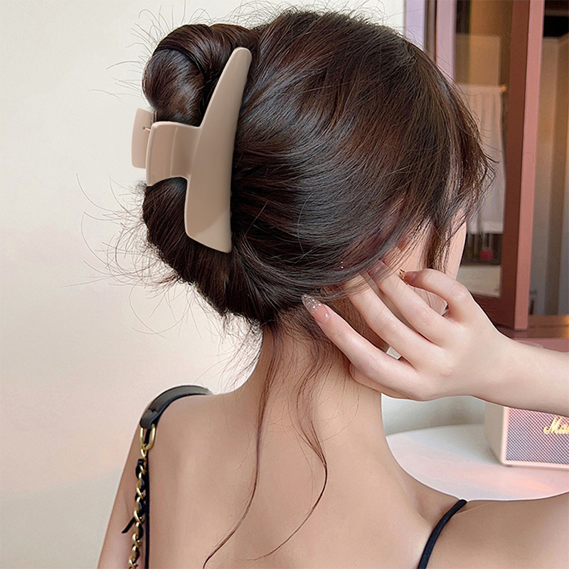 Clip de plástico para garras de cabello con inyección inclinable grande de una línea