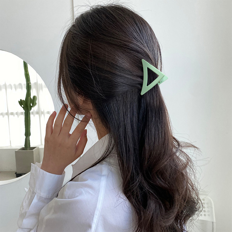 Clip de garra de cabello de plástico con inyección de borrador hueco triangular