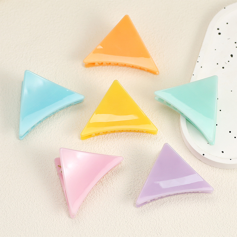 Clip de plástico para garras de cabello con inyección triangular